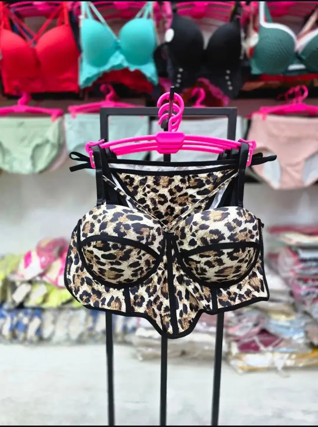 ست لباس زیر|لباس|خرم‌آباد, |دیوار