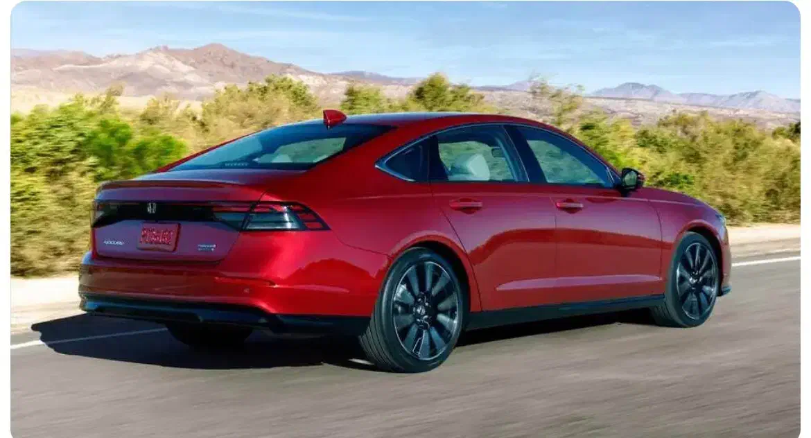 حواله هوندا آکورد|خودرو سواری و وانت|لاهیجان, شیشه گران|دیوار