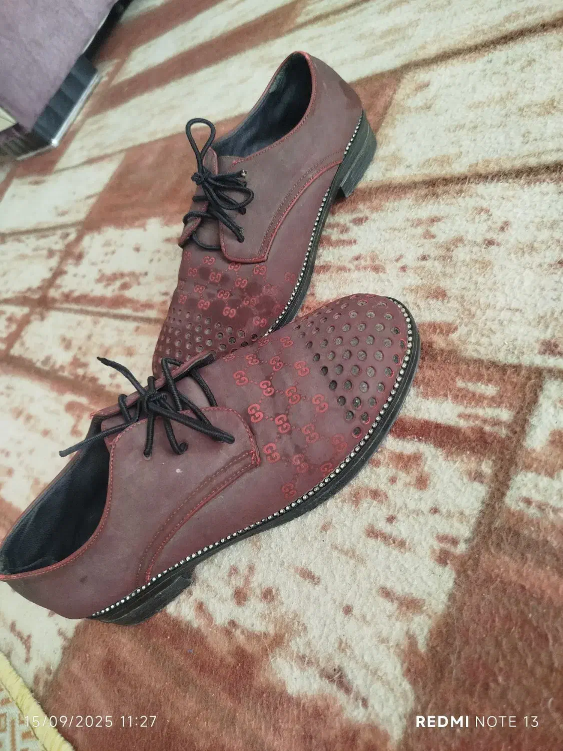 کفش سایز ۳۹   ۴۰|کیف، کفش، کمربند|خوی, |دیوار