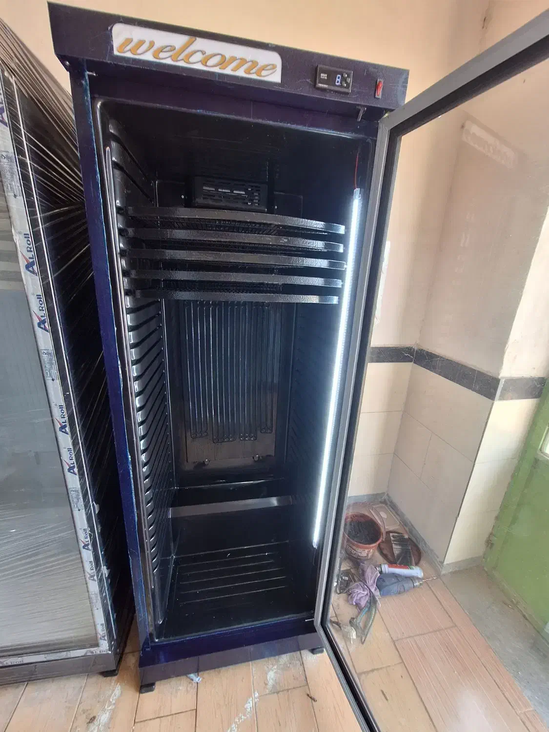 فروش نقد و اقساط یخچال ویترینی|فروشگاه و مغازه|سیمین شهر, |دیوار