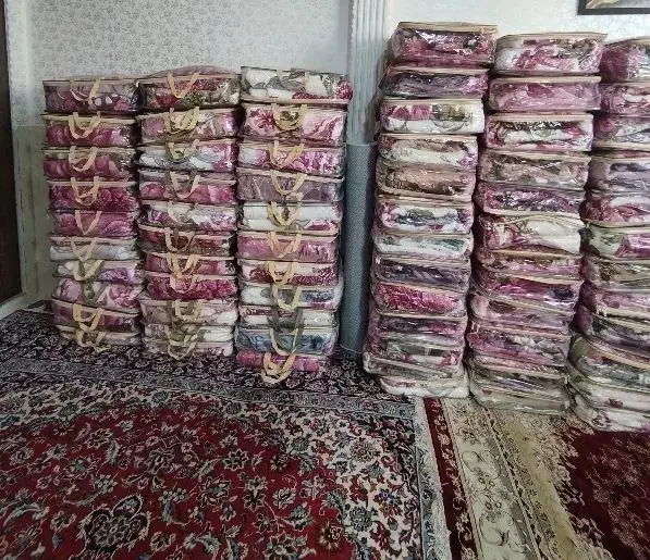 به علت نیاز داشتن پول پتو ها را حراج کردیم بشتابید|رختخواب، بالش، پتو|سیرجان, |دیوار