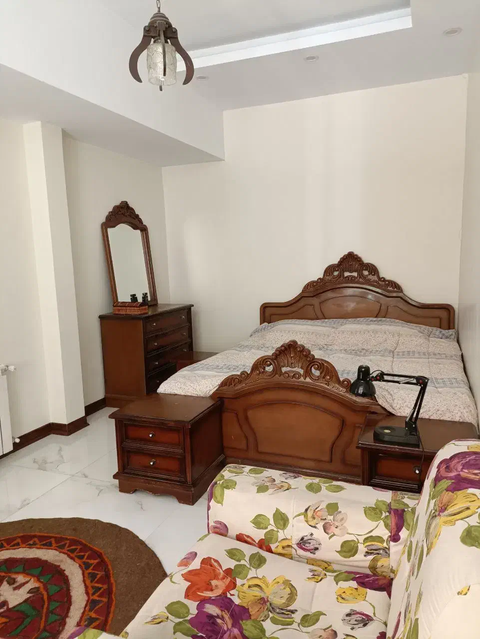 تک واحدی/بازسازی شده/۱۰۵متر/حیاط اختصاصی