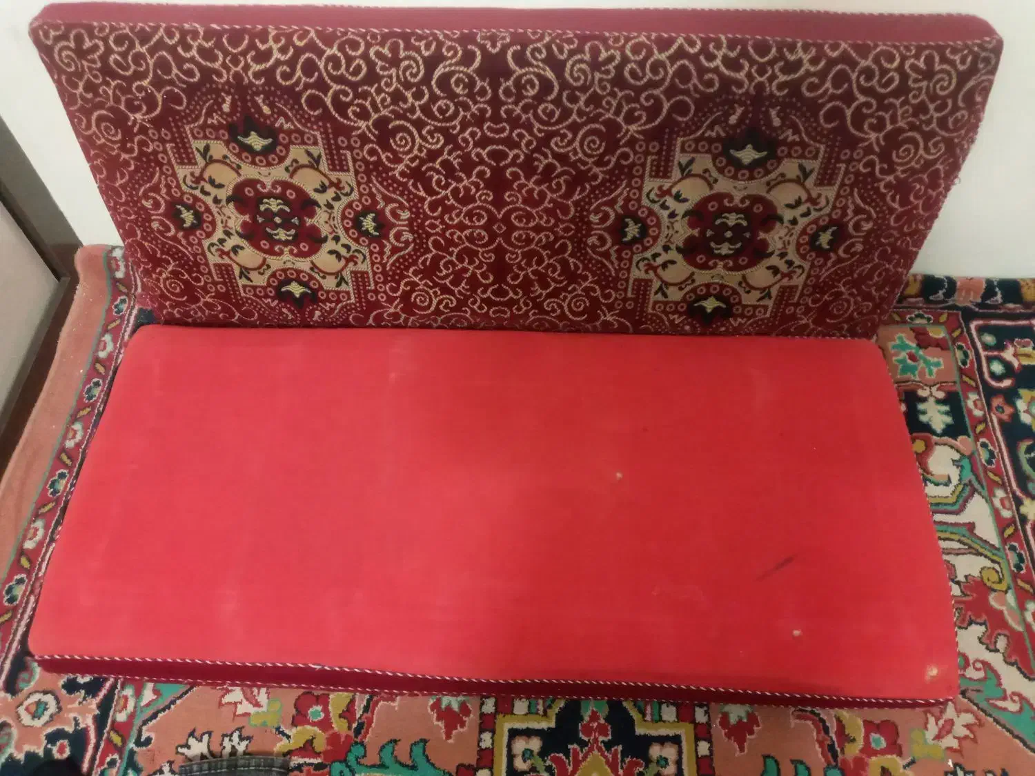 پشتی|پشتی|تبریز, |دیوار