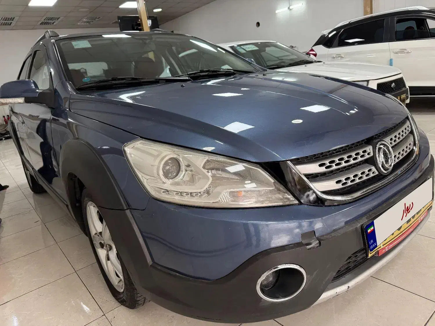 اچ سی کراس ۹۶. در حد (نقد و اقساط)|خودرو سواری و وانت|تبریز, |دیوار