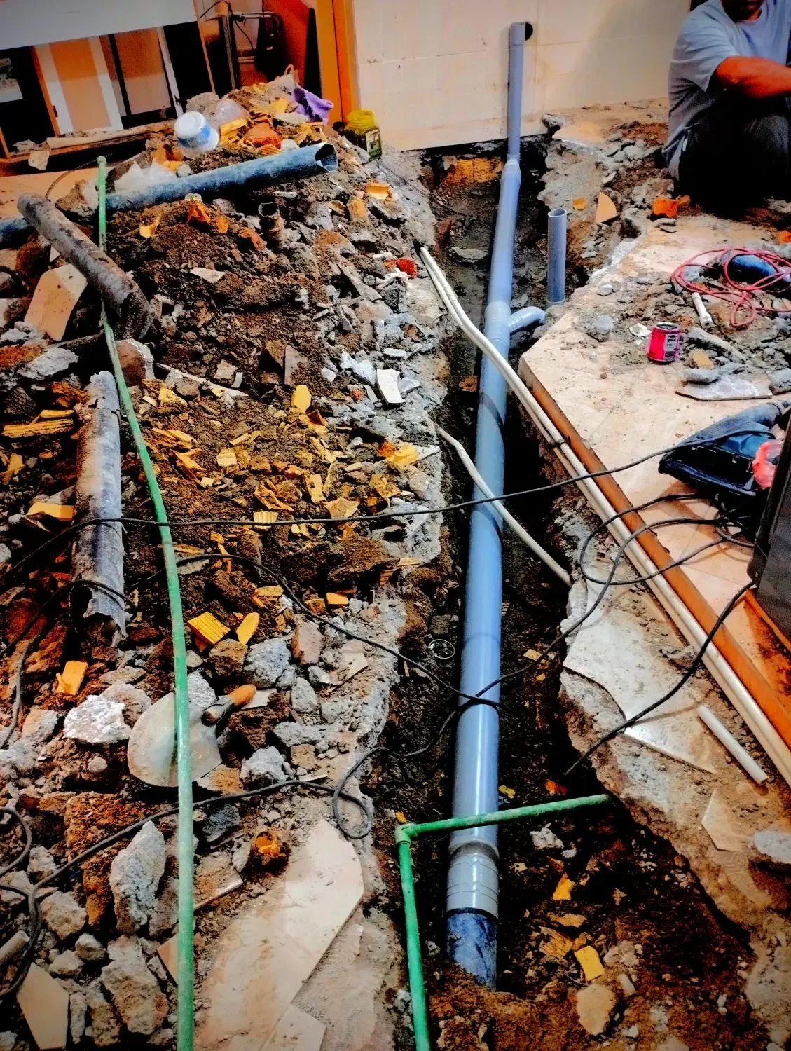 لوله کشی آب فاضلاب نشتی گیری با دستگاه نقطه زن|خدمات پیشه و مهارت|زاهدان, |دیوار