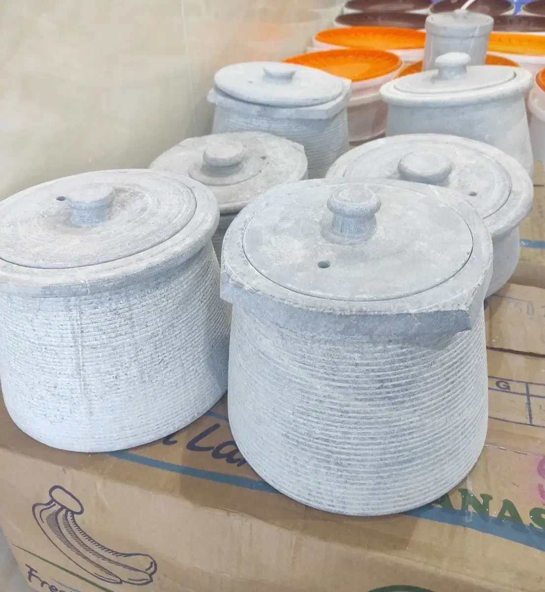 ظروف سنگی و سفالی|ظروف پخت‌وپز|شیراز, امام حسین|دیوار