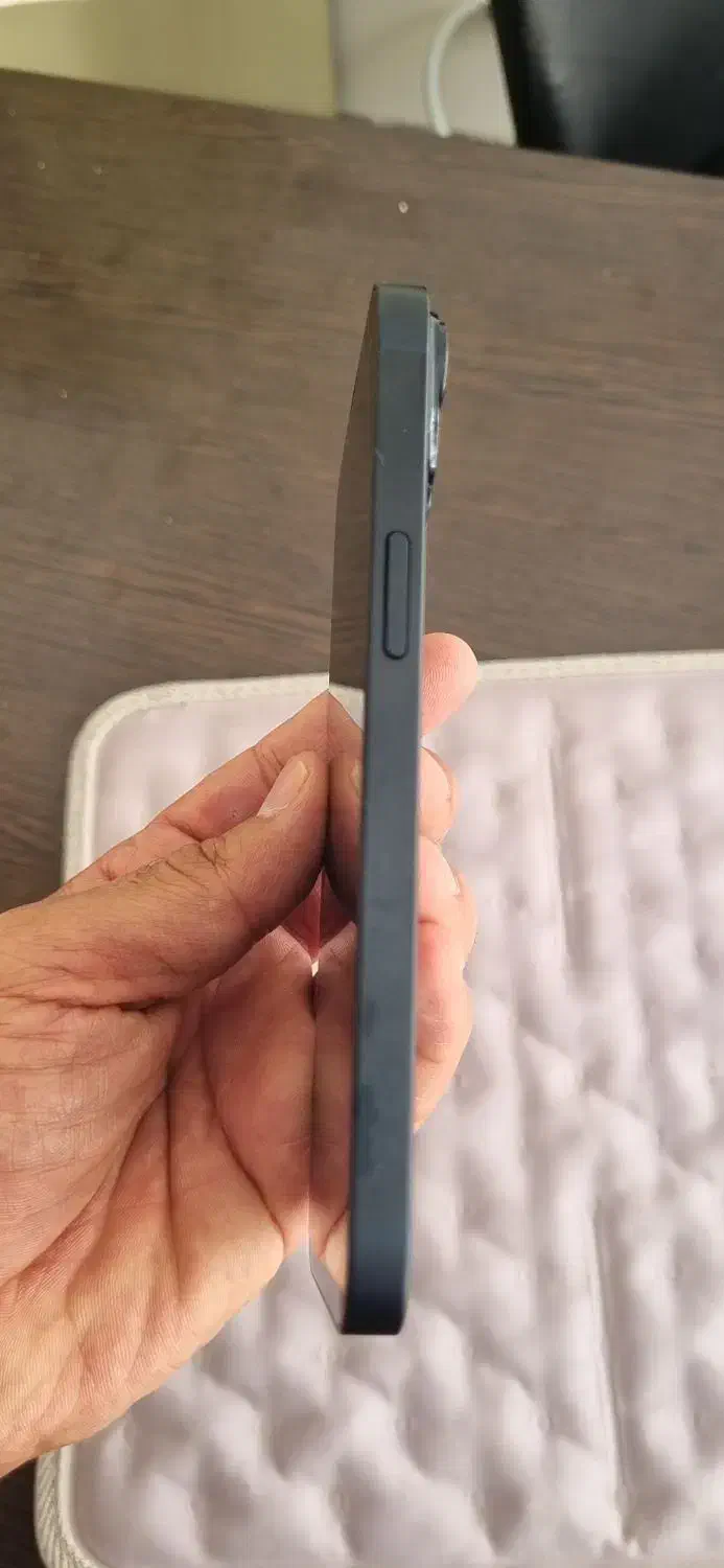 آیفون ۱۴ نرمال رجیستر در حد|موبایل|قم, دروازه قلعه|دیوار