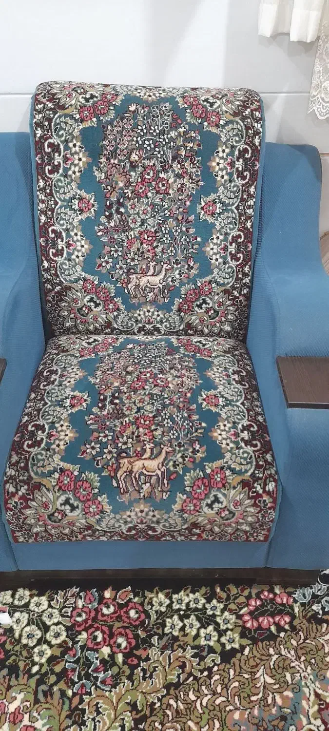 مبل قالی|مبلمان خانگی و میز عسلی|بافق, |دیوار