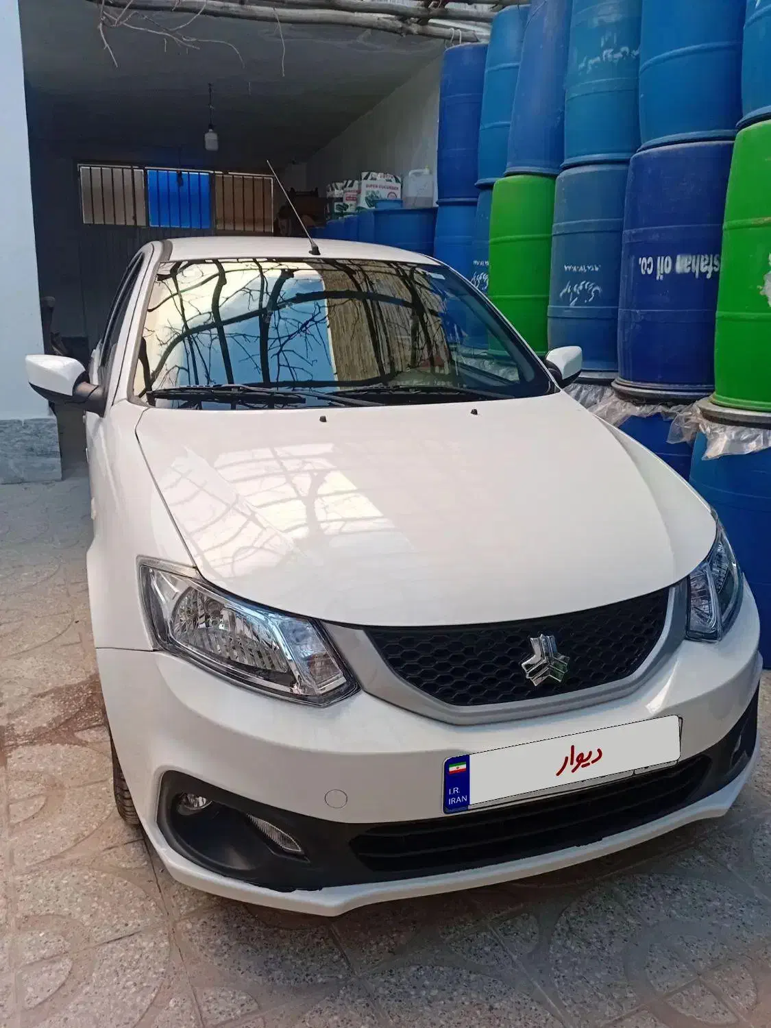 ساینا s|خودرو سواری و وانت|بروجرد, |دیوار