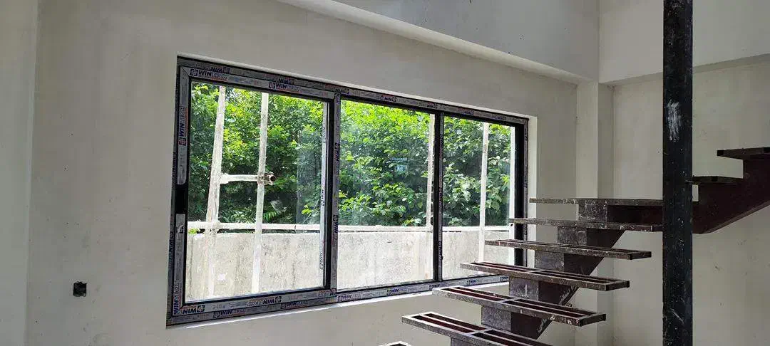 تولید پنجره آلومینیوم و upc اجرای نمای شیشه ای|خدمات پیشه و مهارت|نوشهر, |دیوار