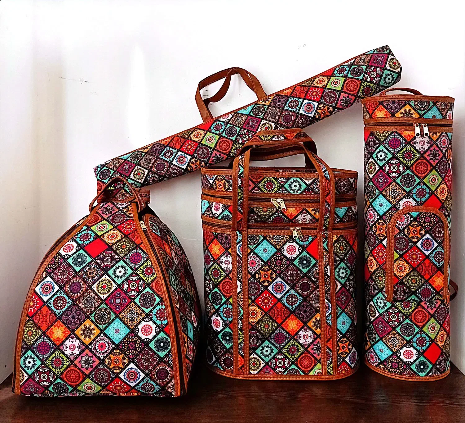 باکس های نظم دهنده|جاکفشی، کمد، دراور|قم, مسجد امام حسن|دیوار