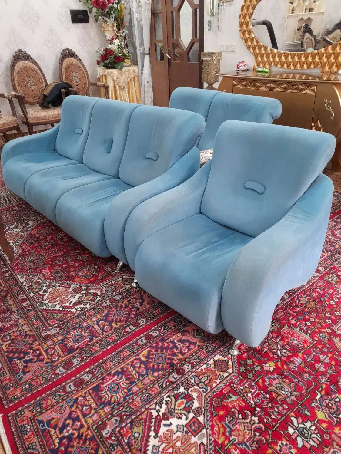 مبل راحتی|مبلمان خانگی و میز عسلی|سلماس, |دیوار