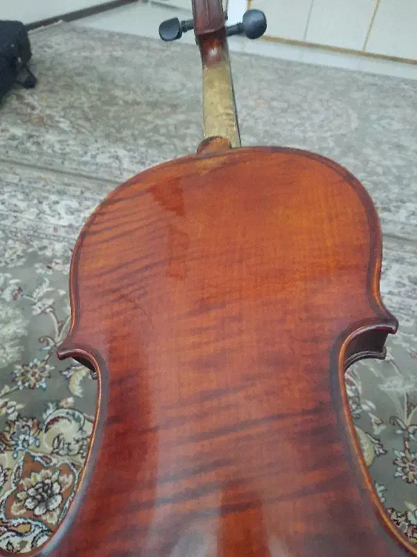 ویولن.کارکرده باز سازی شده هوشنگ اکبری|ویولن|زنجان, |دیوار