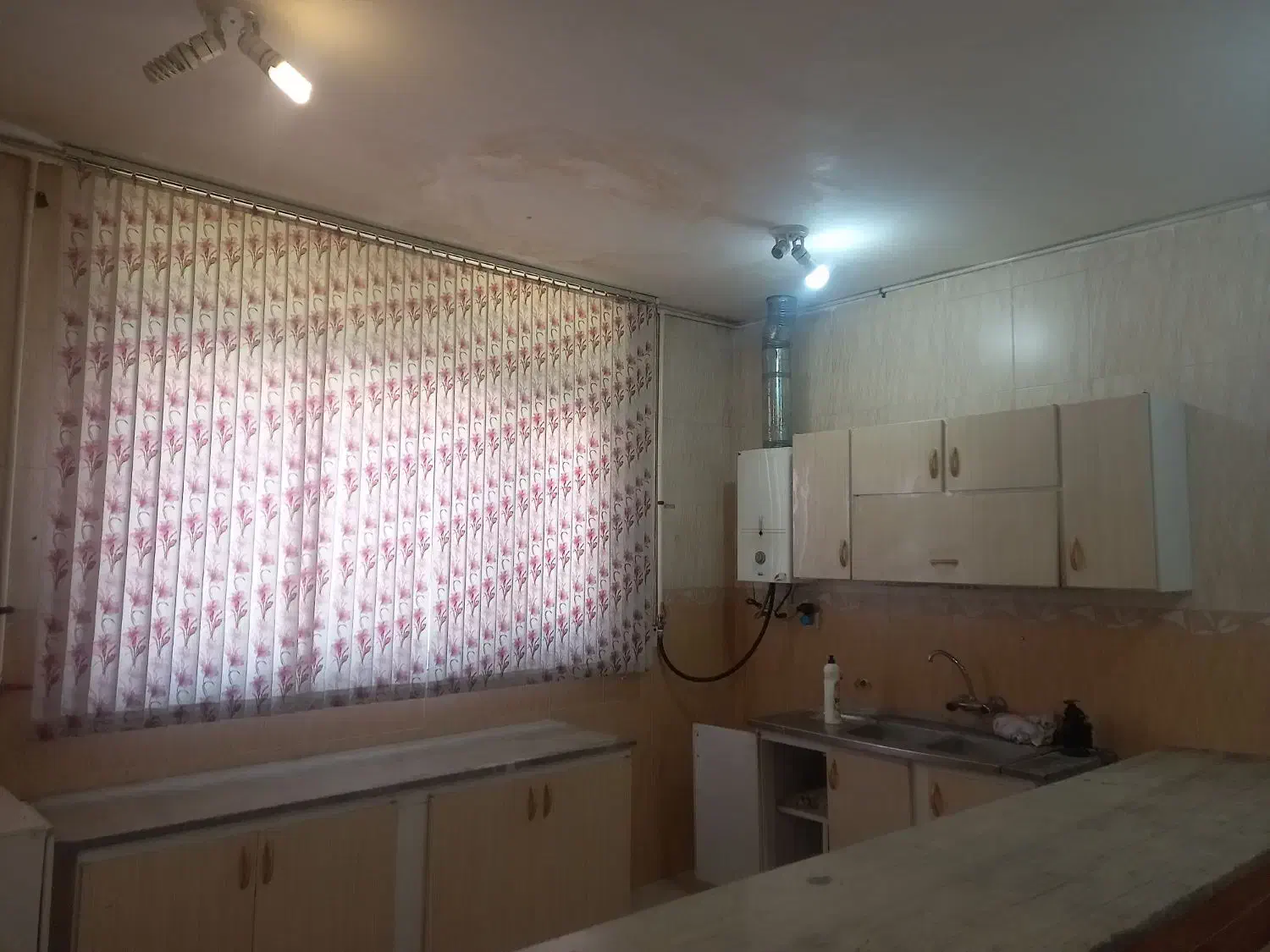 گوجان خیابان اصلی امام خمینی یک خواب|اجارهٔ آپارتمان|فارسان, |دیوار