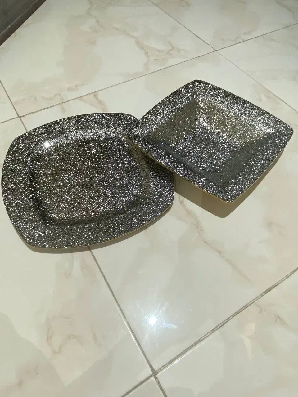 اجیل خوری دو تکه|ظروف سرو و پذیرایی|ورامین, ورامین|دیوار