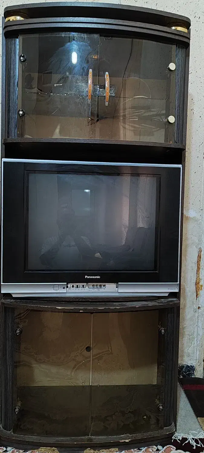 تلویزیون میز تی وی و مبل|تلویزیون و پروژکتور|جهرم, |دیوار