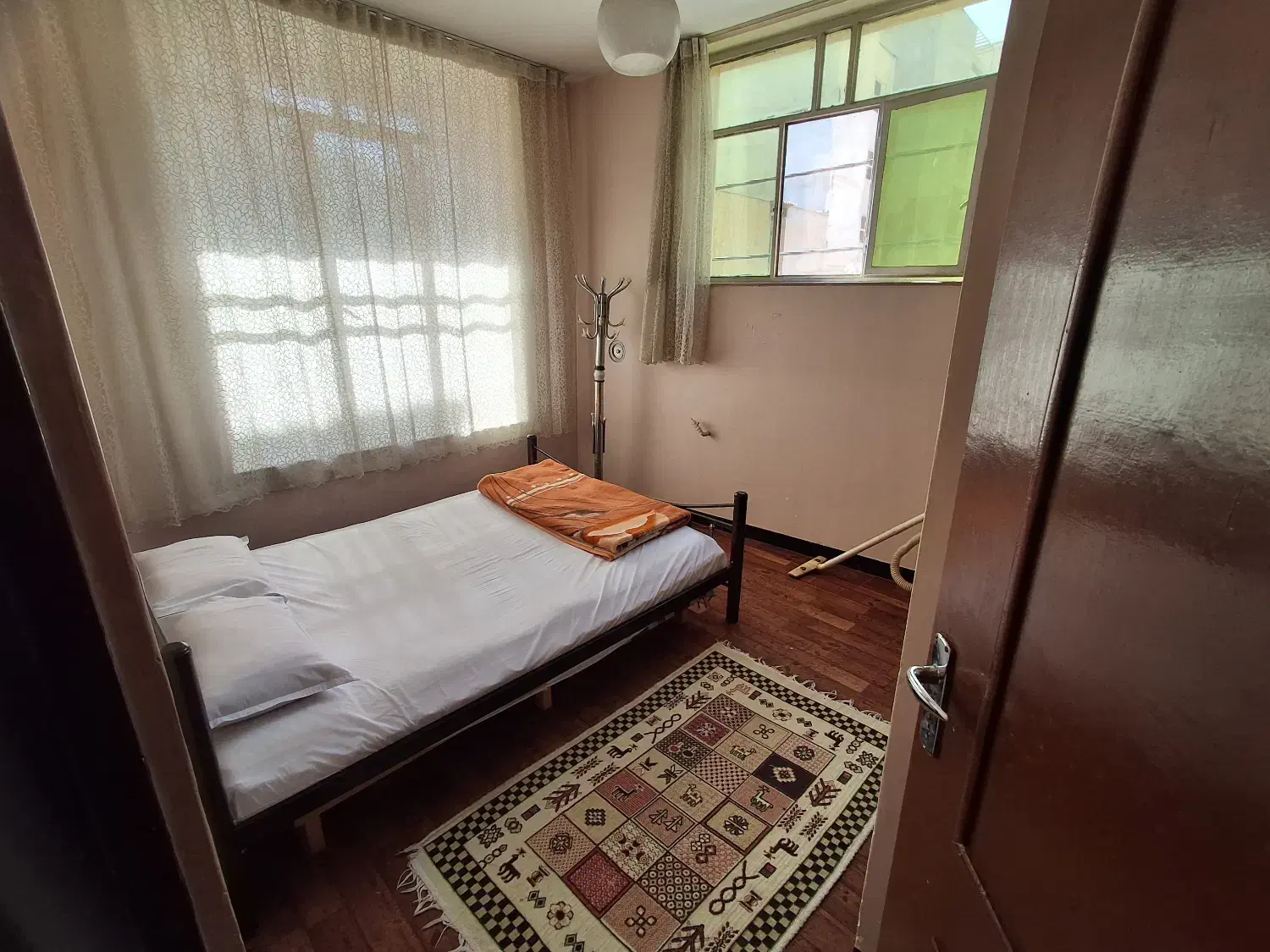 خانه اجاره ای|اجارهٔ کوتاه‌مدت آپارتمان و سوئیت|شیراز, هفت تنان|دیوار