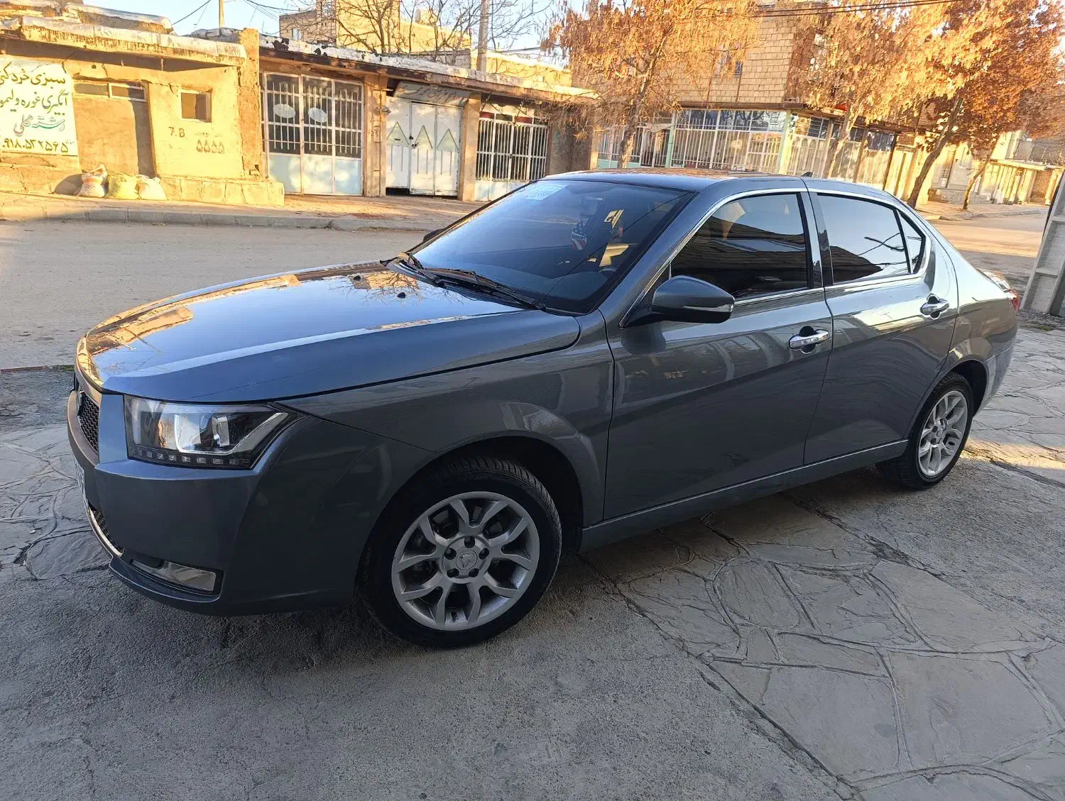 دنا پلاس توربو 6 دنده در حد خشک|خودرو سواری و وانت|دهگلان, |دیوار