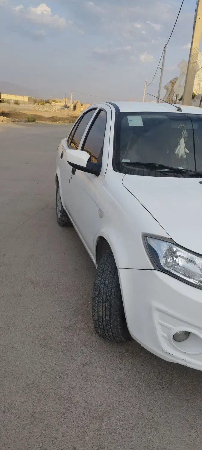 ساینا|خودرو سواری و وانت|اصفهان, سرشبادران|دیوار