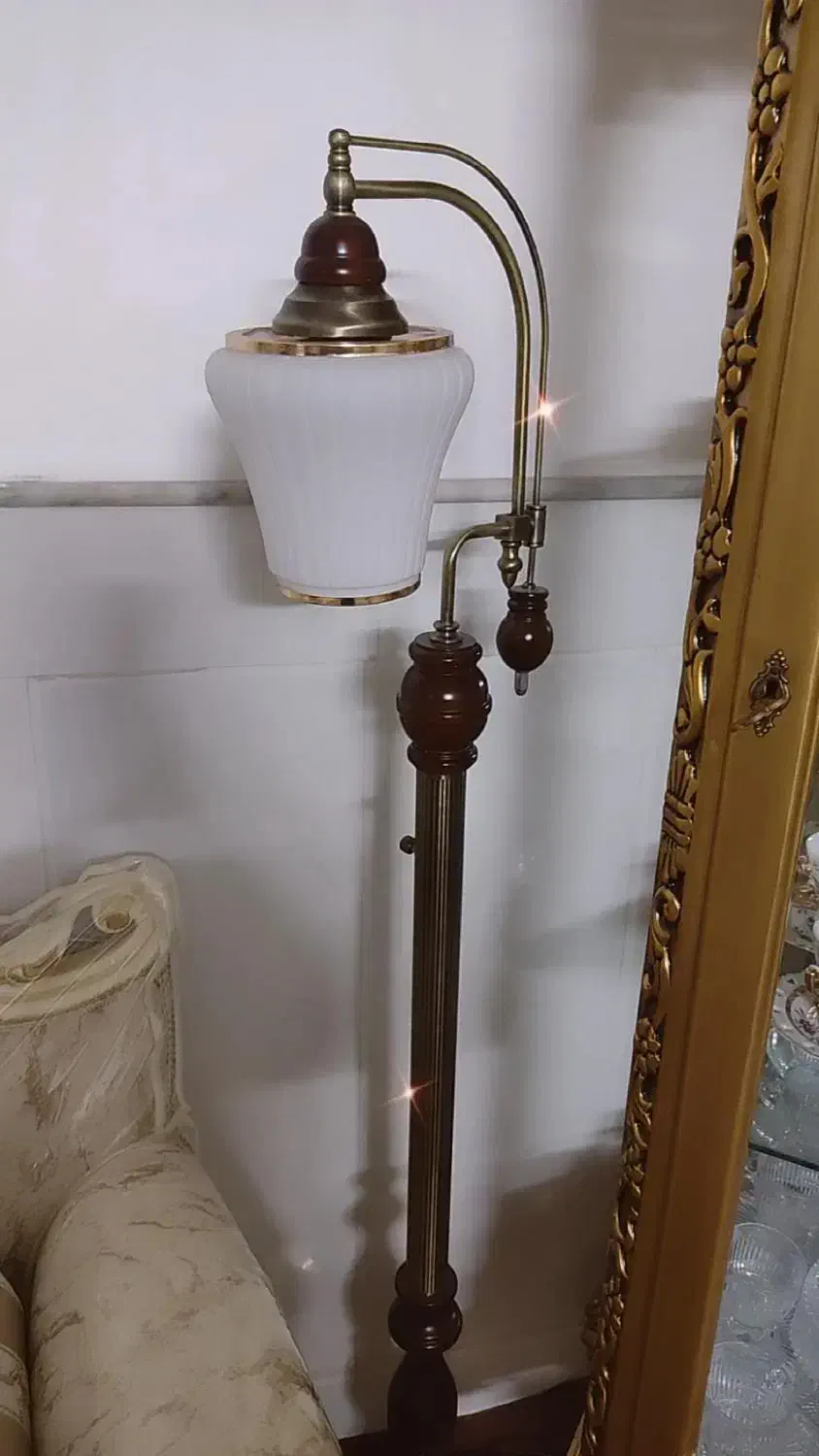 چراغ کنارسالنی|چراغ خواب و آباژور|قم, پردیسان|دیوار