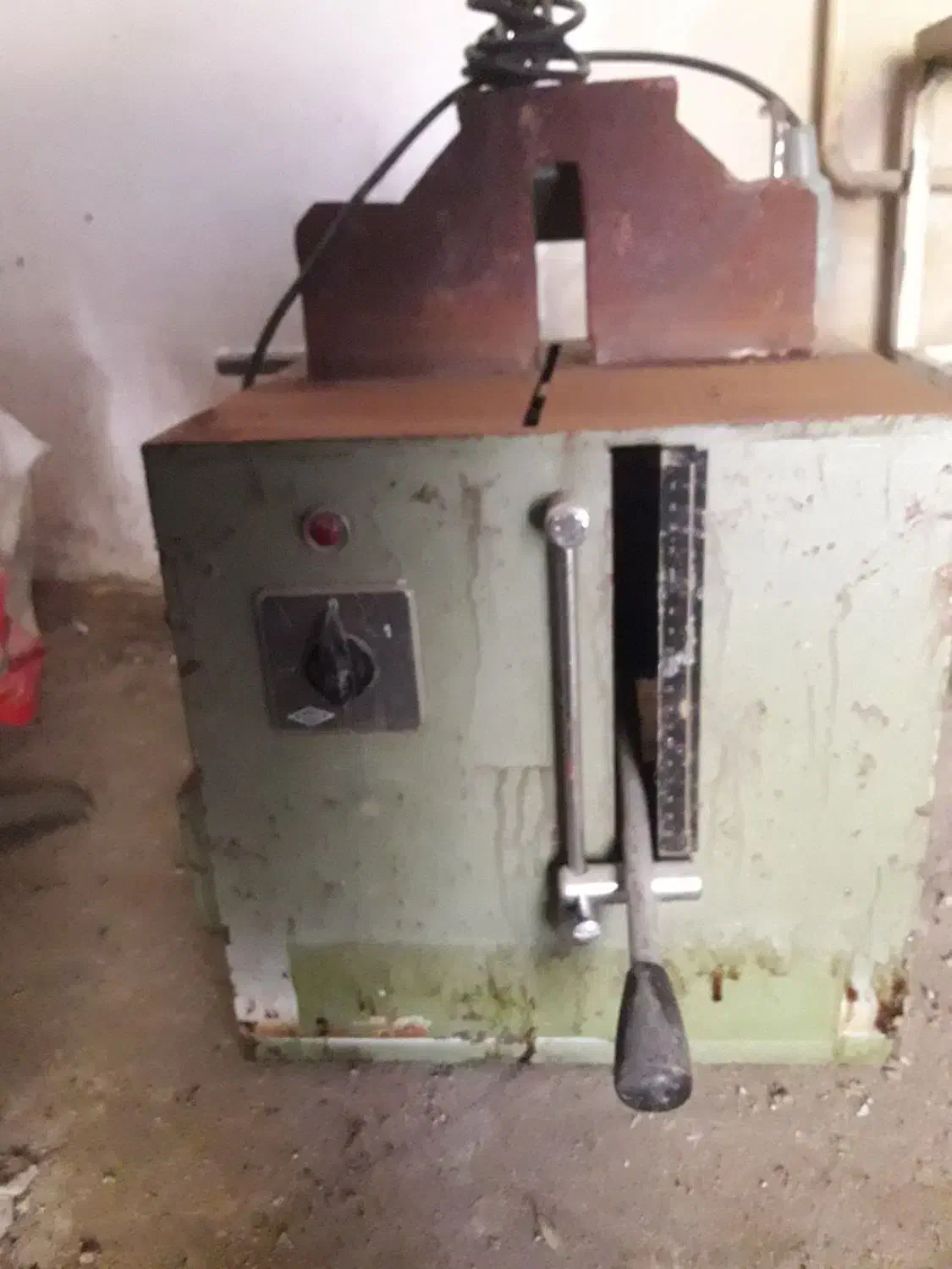 دستگاه الومنیوم برسلا|ابزارآلات|سلماس, |دیوار