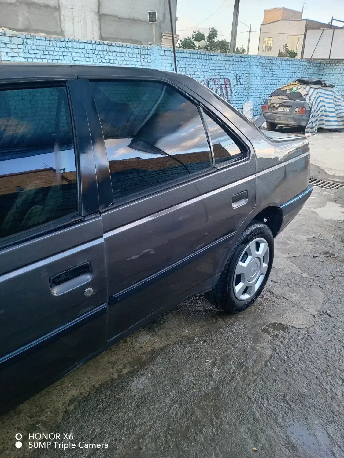 405مدل ۸۳گیج وسط|خودرو سواری و وانت|بردسکن, |دیوار