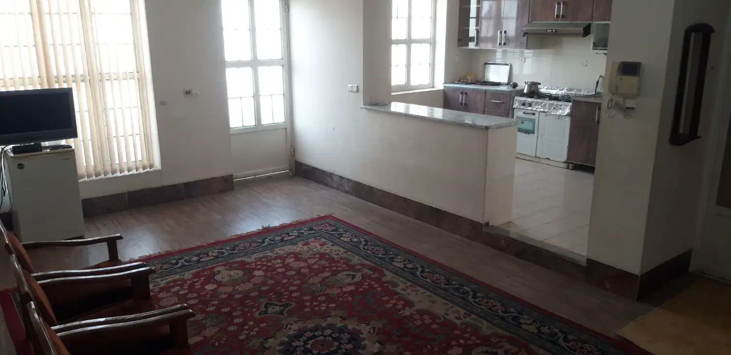 اجاره آپارتمان یکخوابه بزرگ|اجارهٔ آپارتمان|شیراز, بریجستون|دیوار