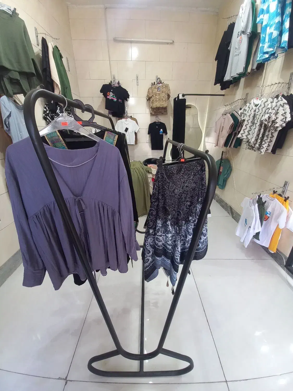 فروش فوری آیینه.رگال.مانکن|فروشگاه و مغازه|اسلامشهر, مطهری|دیوار