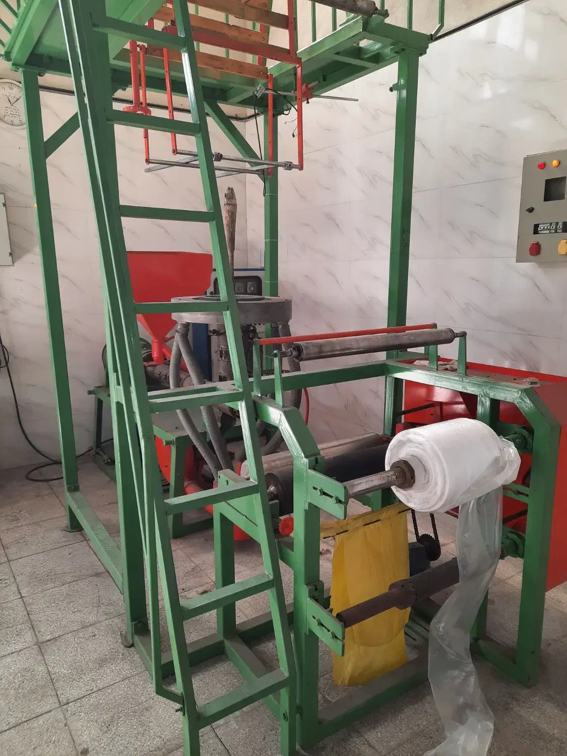 استخدام تولید کار|استخدام صنعتی، فنی، مهندسی|باقرشهر, |دیوار