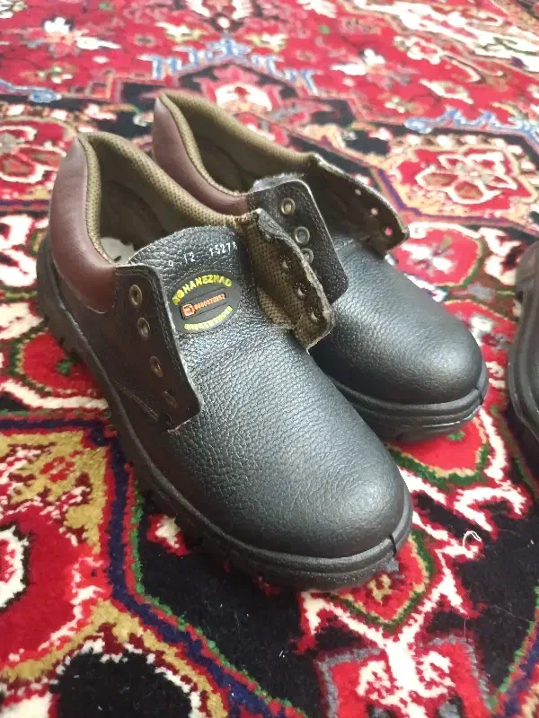 دو جفت کفش ایمنی نو|کیف، کفش، کمربند|تبریز, |دیوار