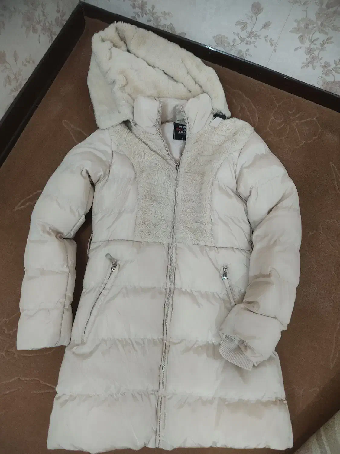 کاپشن کرم رنگ|کفش و لباس بچه|خمینی‌شهر, |دیوار