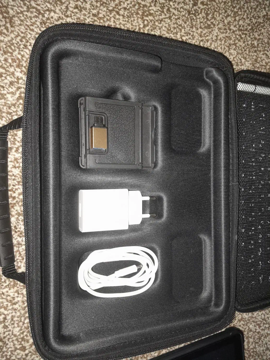 تبلت|تبلت|دهدشت, |دیوار