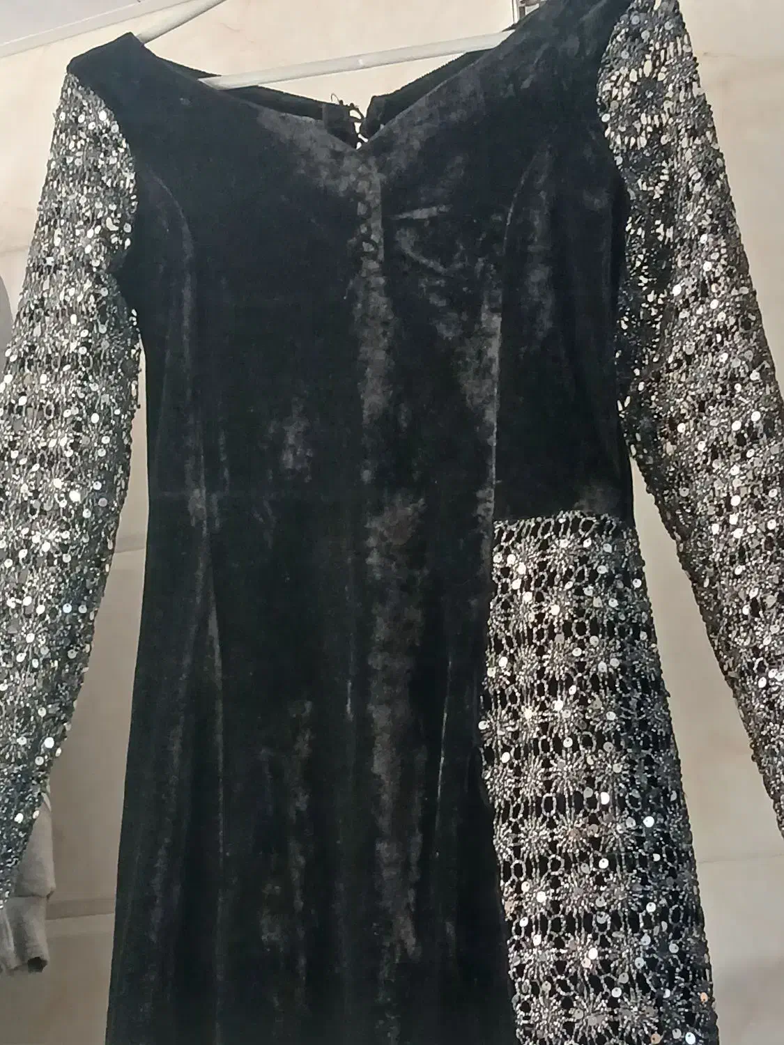 دن مجلسی سایز ۳۶ مخمل و گیپور|لباس|بناب, |دیوار