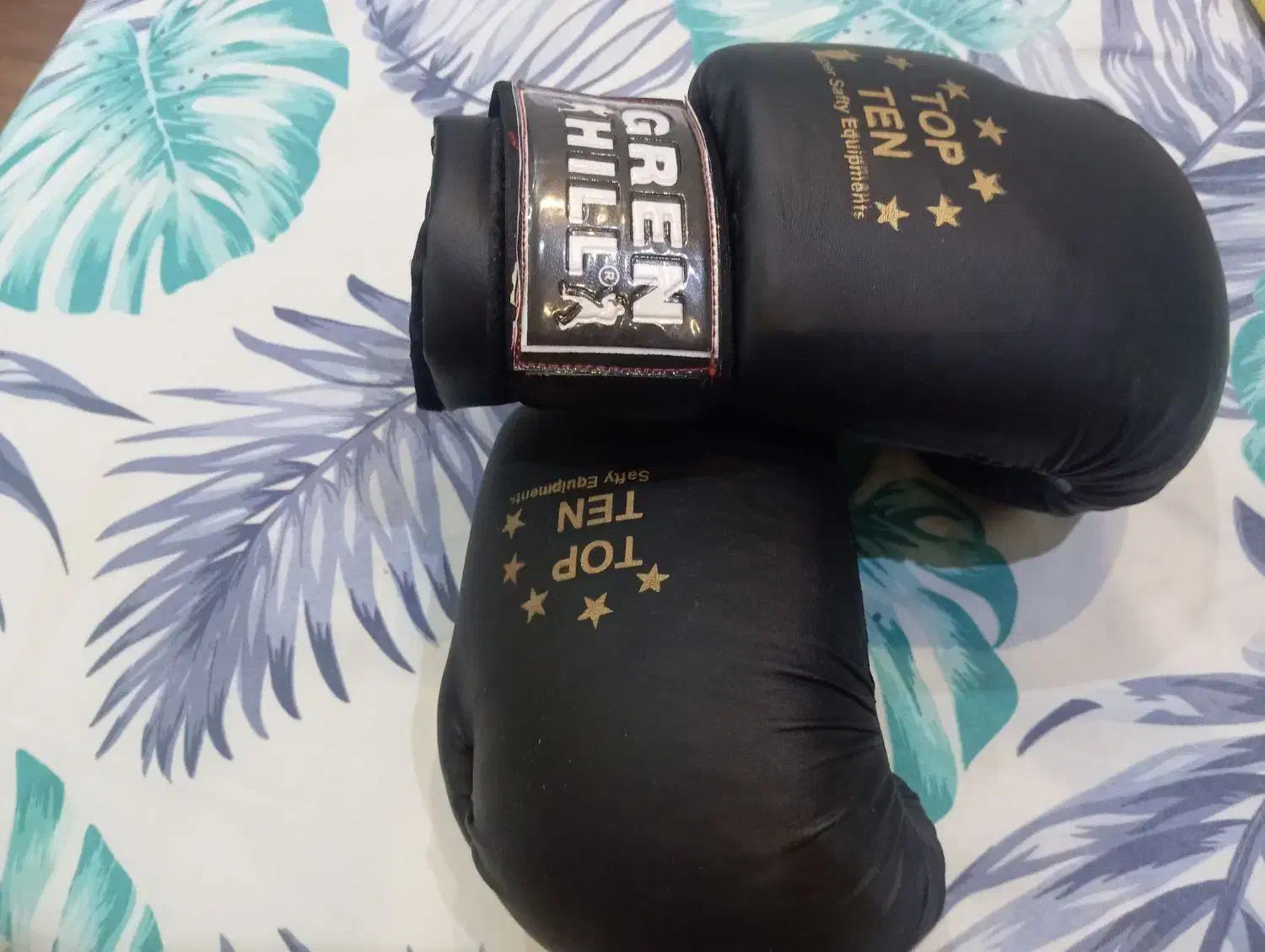 دستکش بوکس|تجهیزات ورزشی|اصفهان, طامه|دیوار