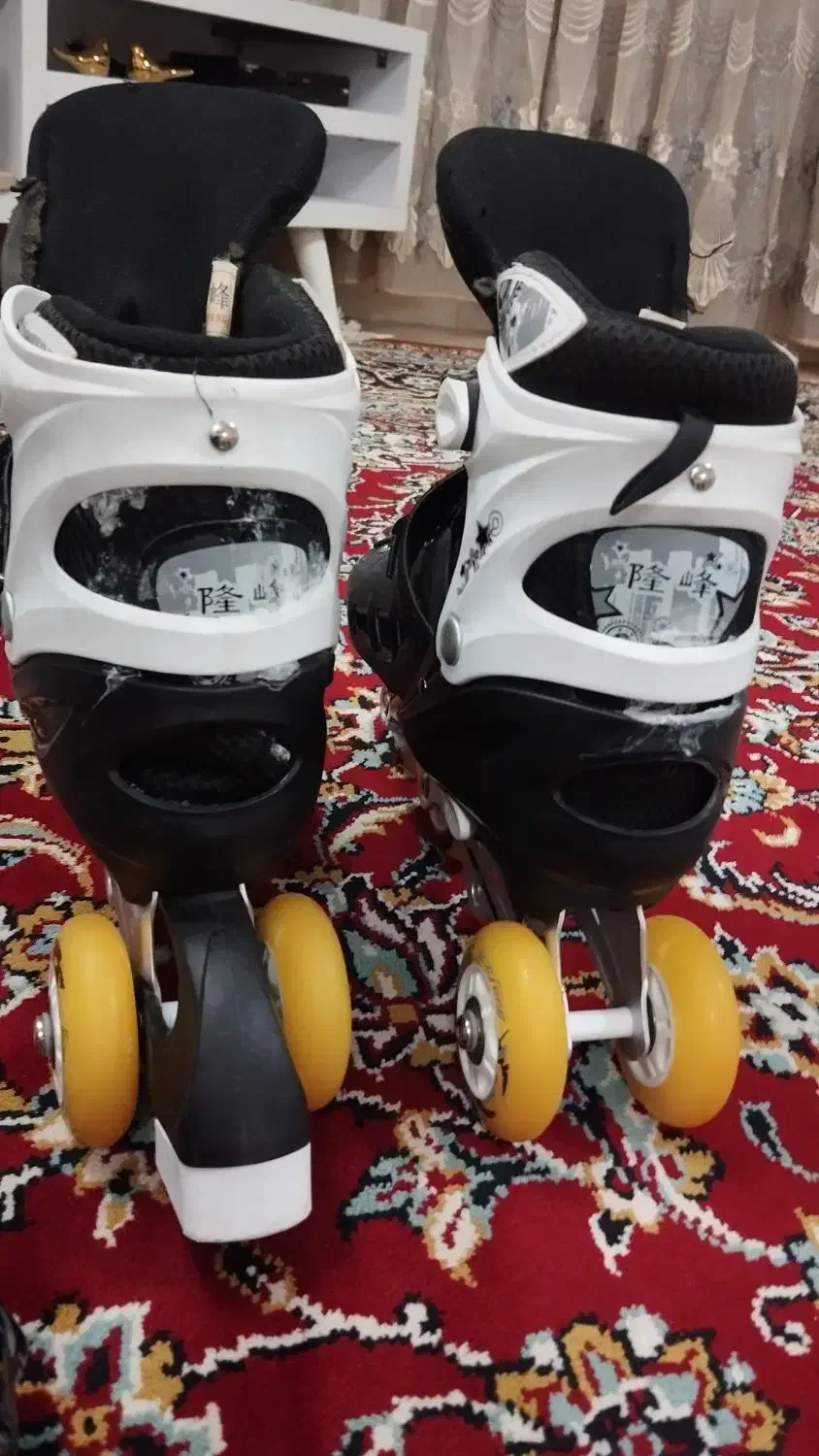 اسکیت عالی نو فقط چند بار استفاده شده|دوچرخه، اسکیت، اسکوتر|کاشان, ولیعصر|دیوار