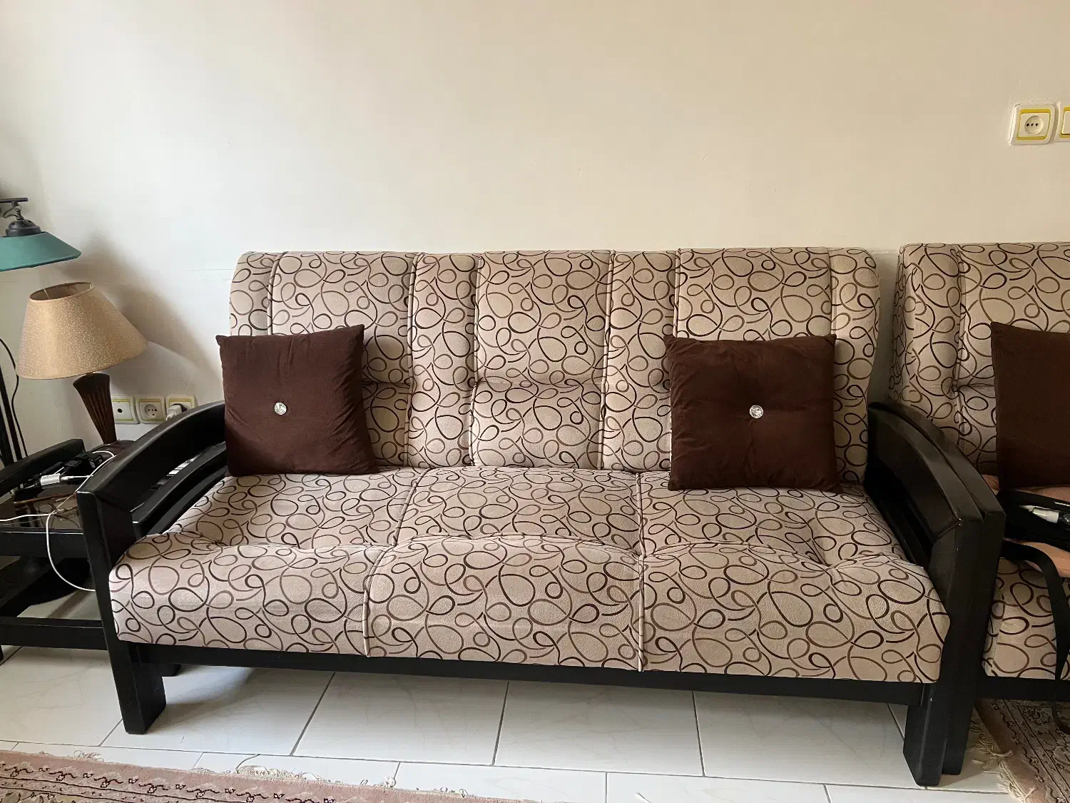 مبل هفت نفره|مبلمان خانگی و میز عسلی|رشت, پورسینا|دیوار