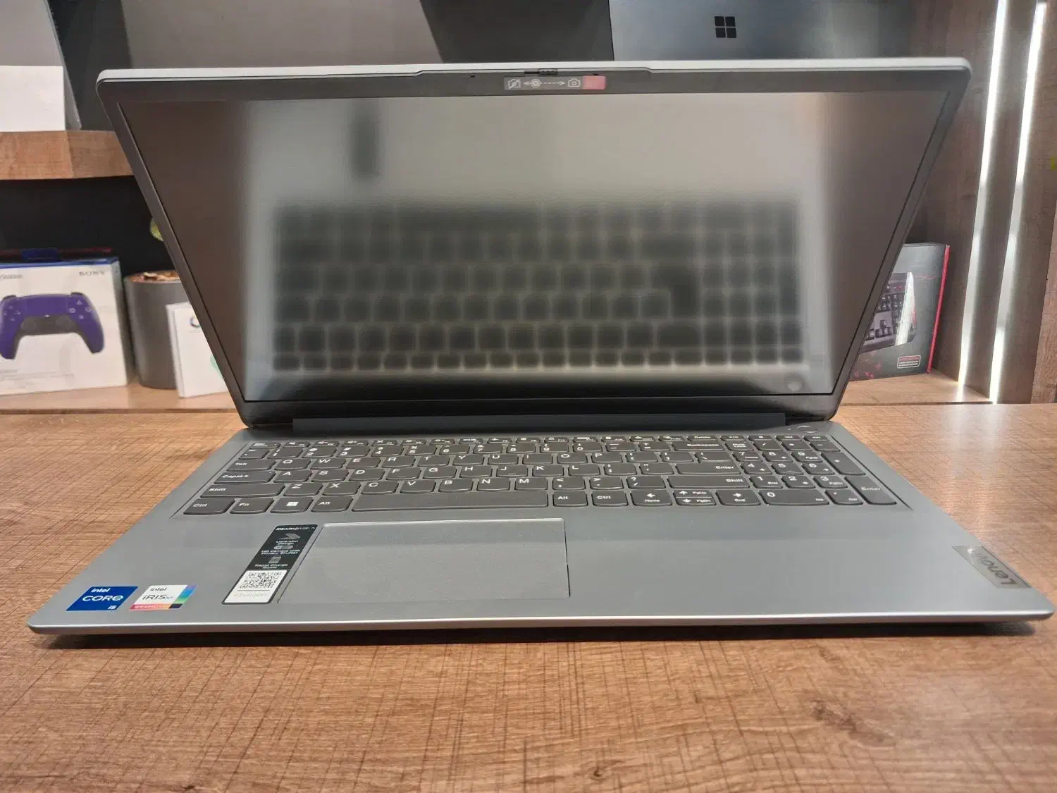 lenovo ideapad1|رایانه همراه|شیراز, ملاصدرا|دیوار