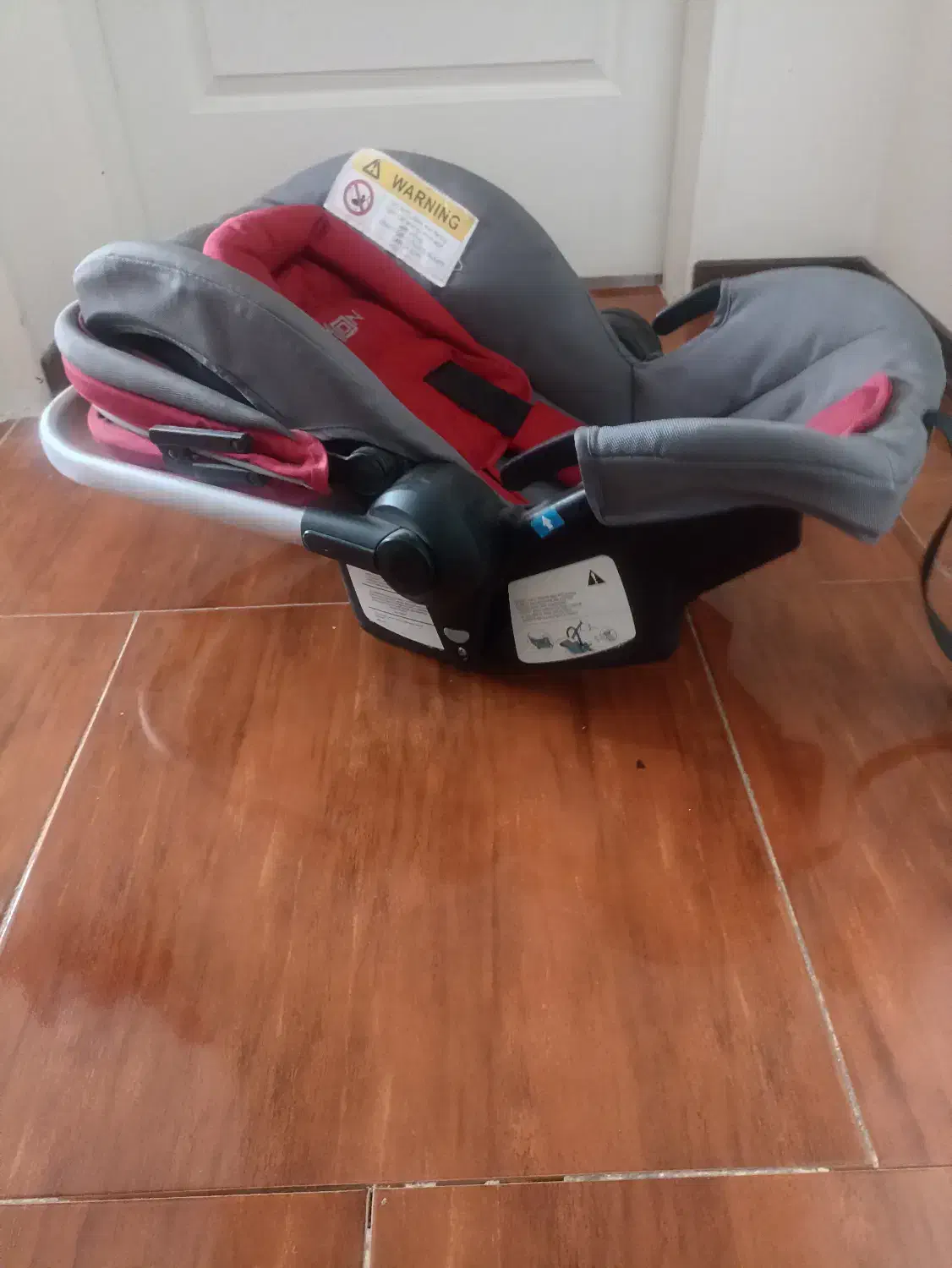 کریر و صندلی خودرو کودک آلمانی|کالسکه و لوازم جانبی|پردیس, فاز ۱|دیوار