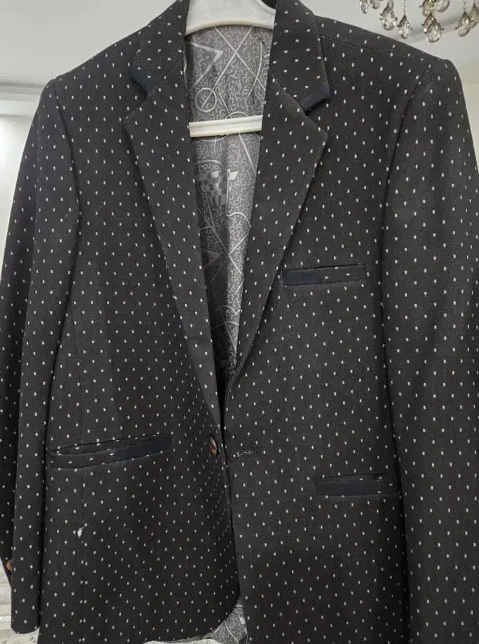 کت و شلوار سفید و مشکی و پافر|لباس|تهران, شهرک هما|دیوار