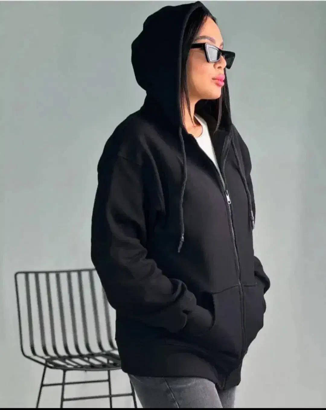 سویشرت مشکی تو کرکی کلاهدار|لباس|سلماس, |دیوار