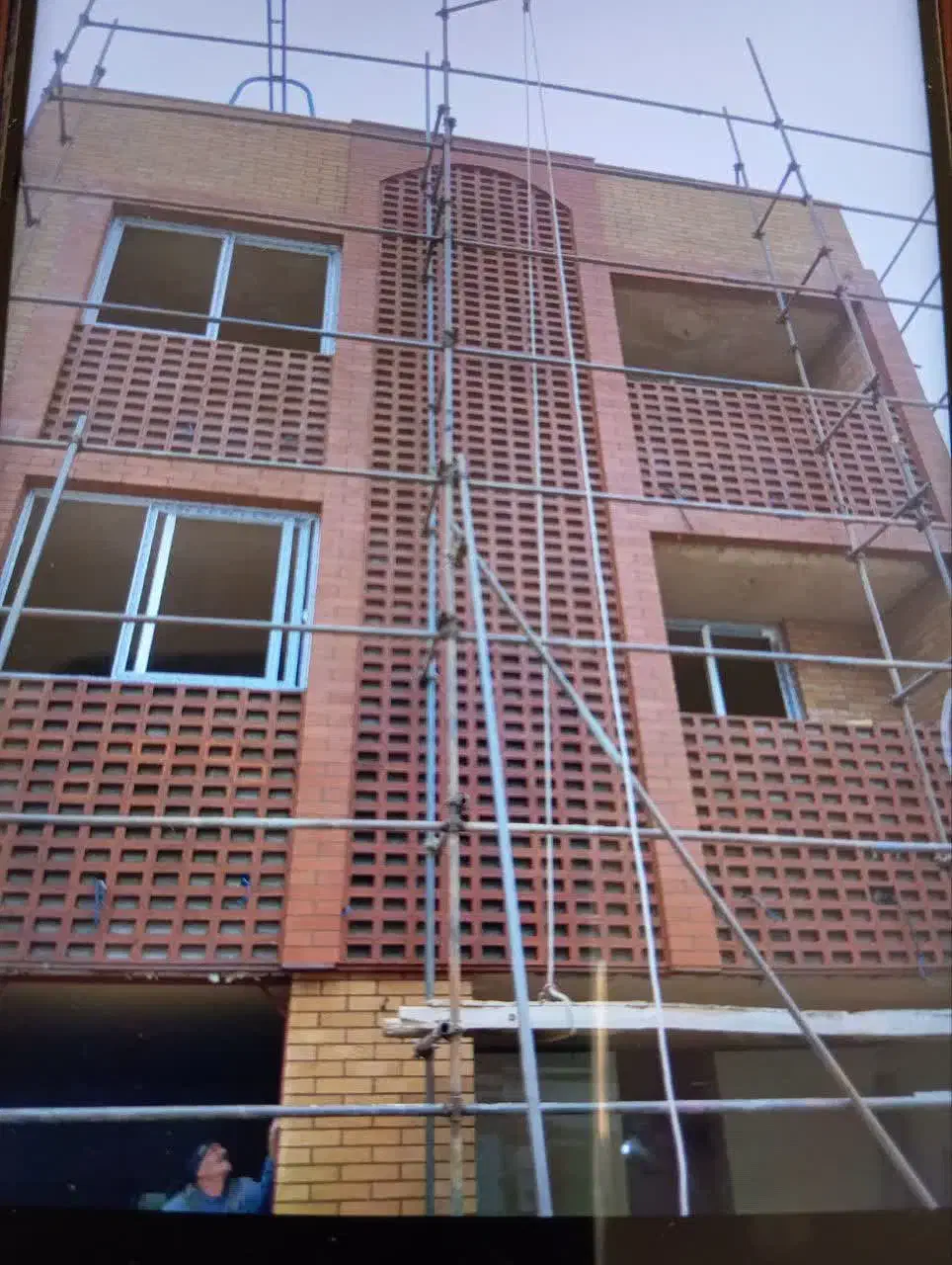 استاد نماکاری، نمای آجر ساختمان با بهترین کیفیت|خدمات پیشه و مهارت|فلاورجان, |دیوار