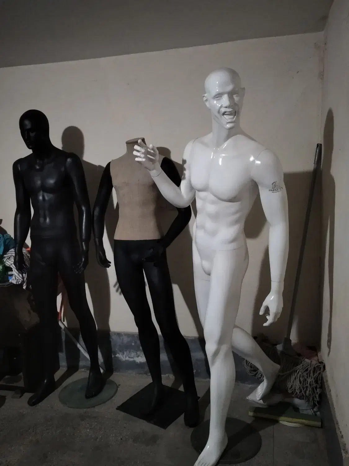 مانکن مردانه ترک(پاپتی)|فروشگاه و مغازه|قرچک, قشلاق جیتو|دیوار