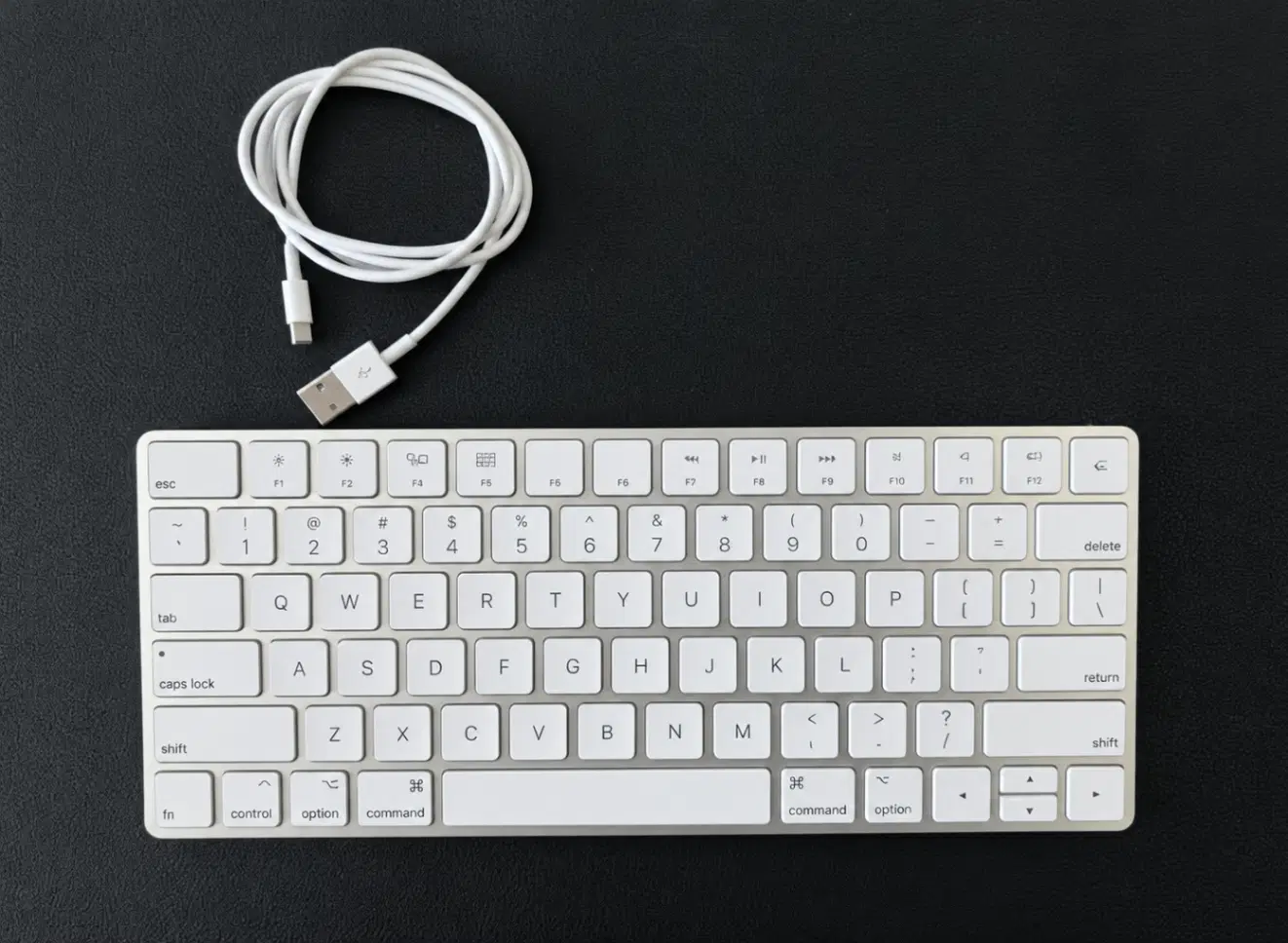 Magic Keyboard 2|قطعات و لوازم جانبی رایانه|تهران, اقدسیه|دیوار