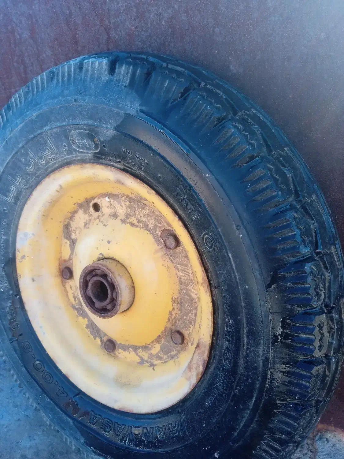 فرغون|ابزارآلات|زاهدان, |دیوار