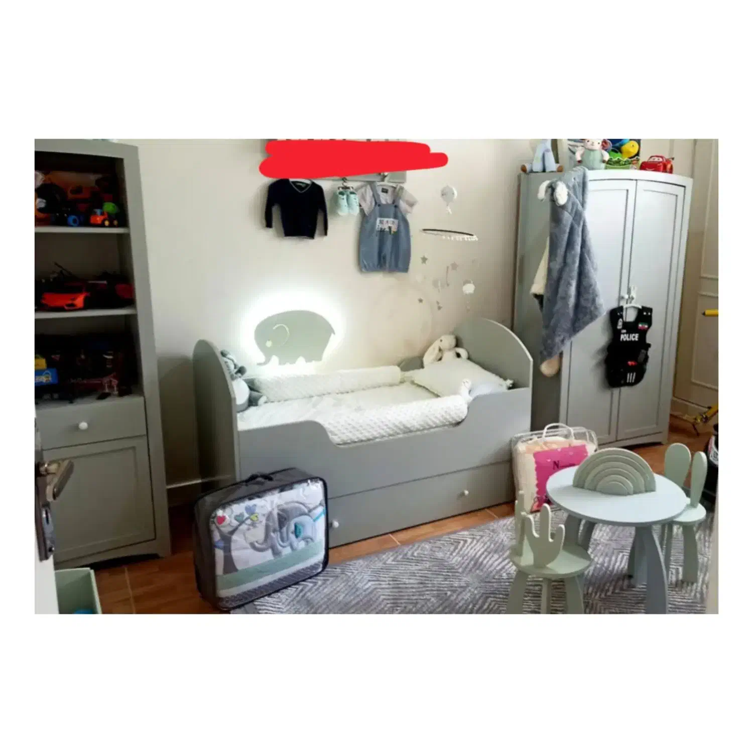 سرویس خواب کودک تخت و کمد و ویترین و خوشخواب نوزاد|تخت و صندلی بچه|فردیس, شهرک راه آهن|دیوار