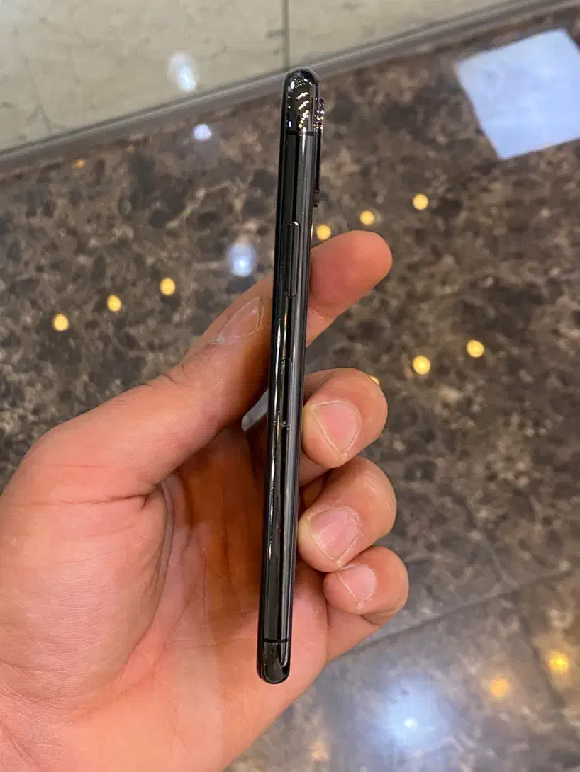 ایفون ایکس ۶۴گیگ سلامت باتری ۱۰۰٪|موبایل|تهران, دزاشیب|دیوار