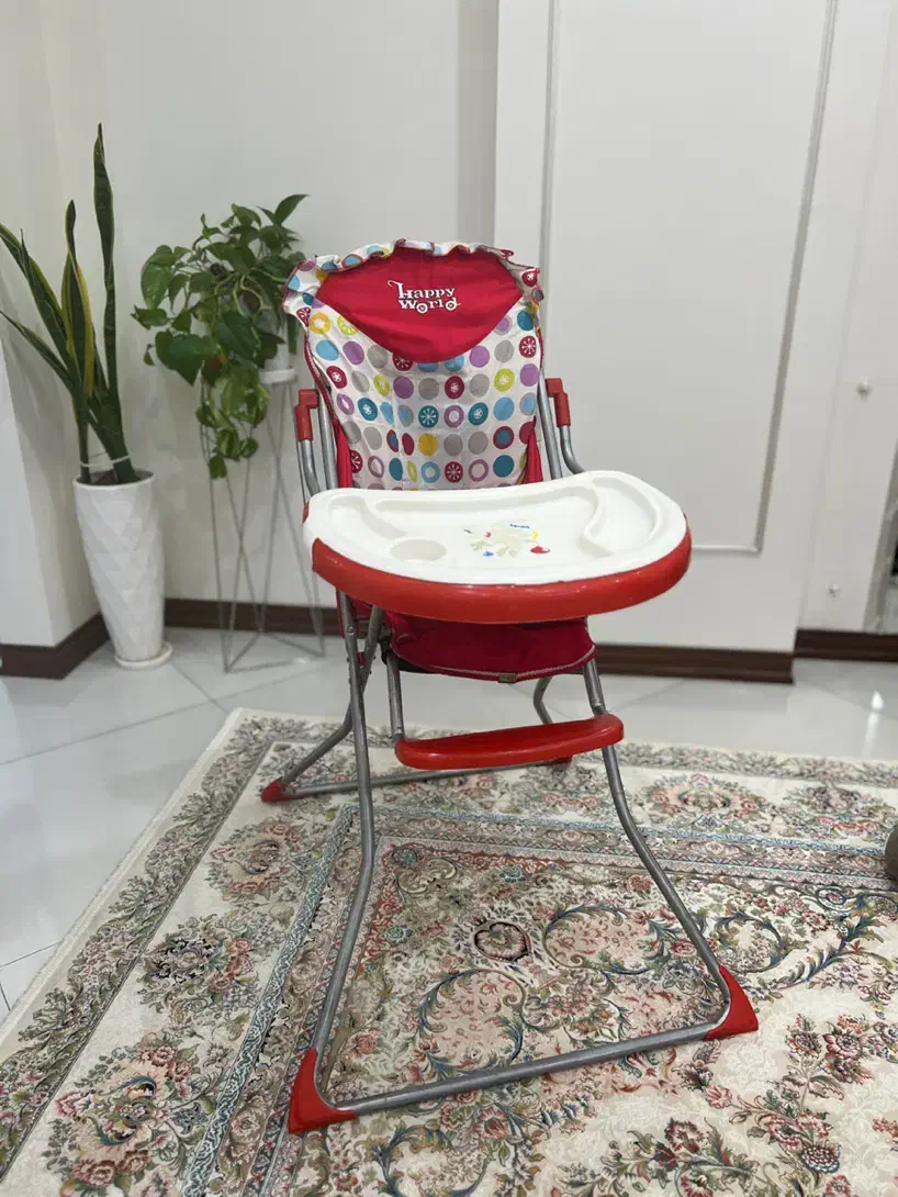 صندلی غدا کودک|اسباب و اثاث بچه|تهران, شهرک ولیعصر جنوبی|دیوار