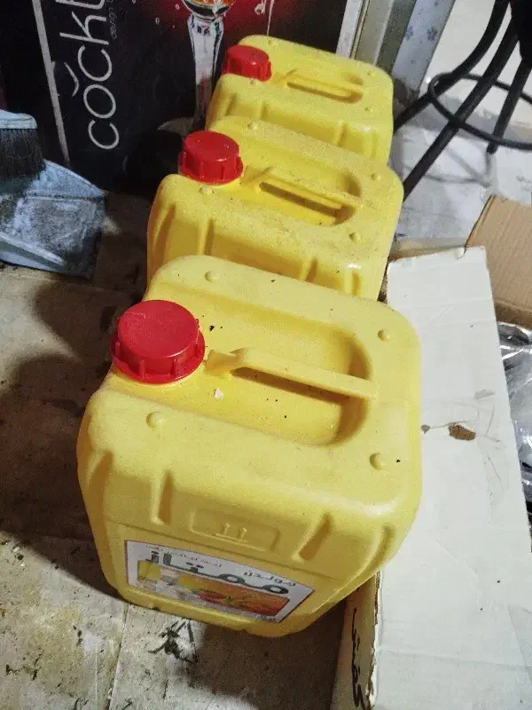 فروشی|ظروف نگهدارنده، پلاستیکی، یک‌بارمصرف|میناب, |دیوار