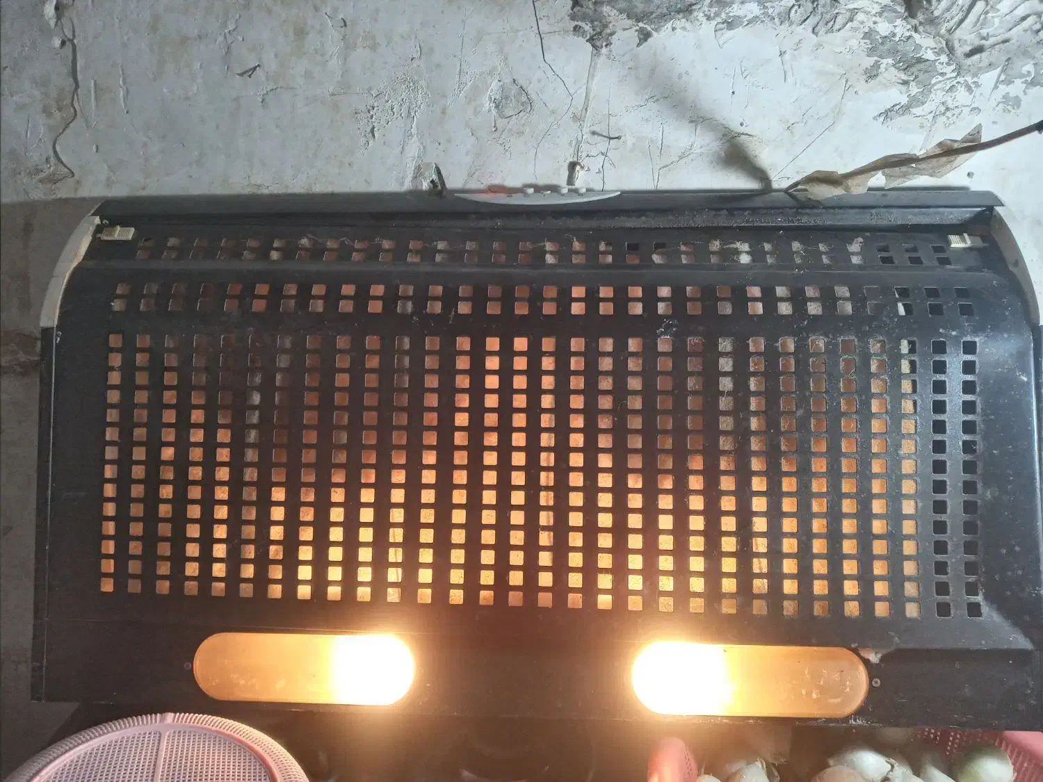 هود سالم|هود|زاهدان, |دیوار