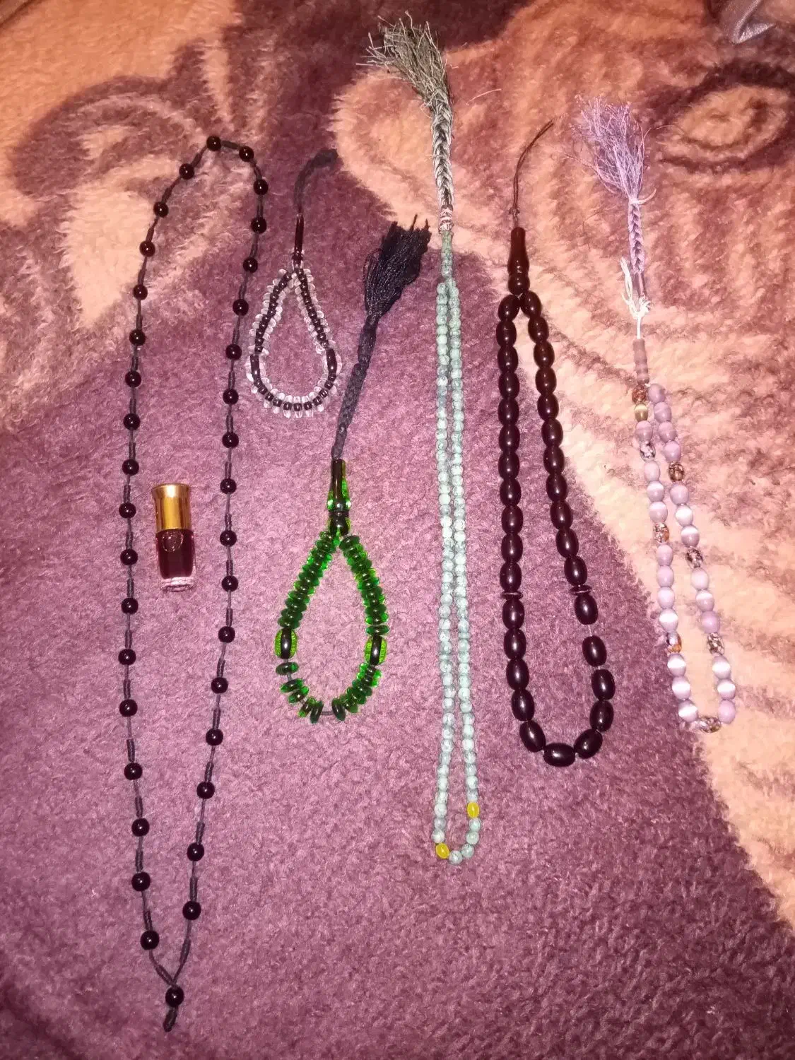 تسبیح  عطر  گردنبند|بدلیجات|گرگان, |دیوار